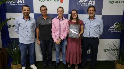 Acima de 800 matrizes, 1&ordm; lugar Euzebio Heck de Ipor&atilde; do Oeste