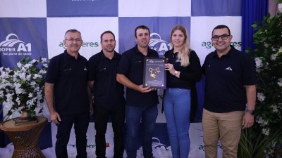 Acima de 800 matrizes 2º lugar Granja HB 