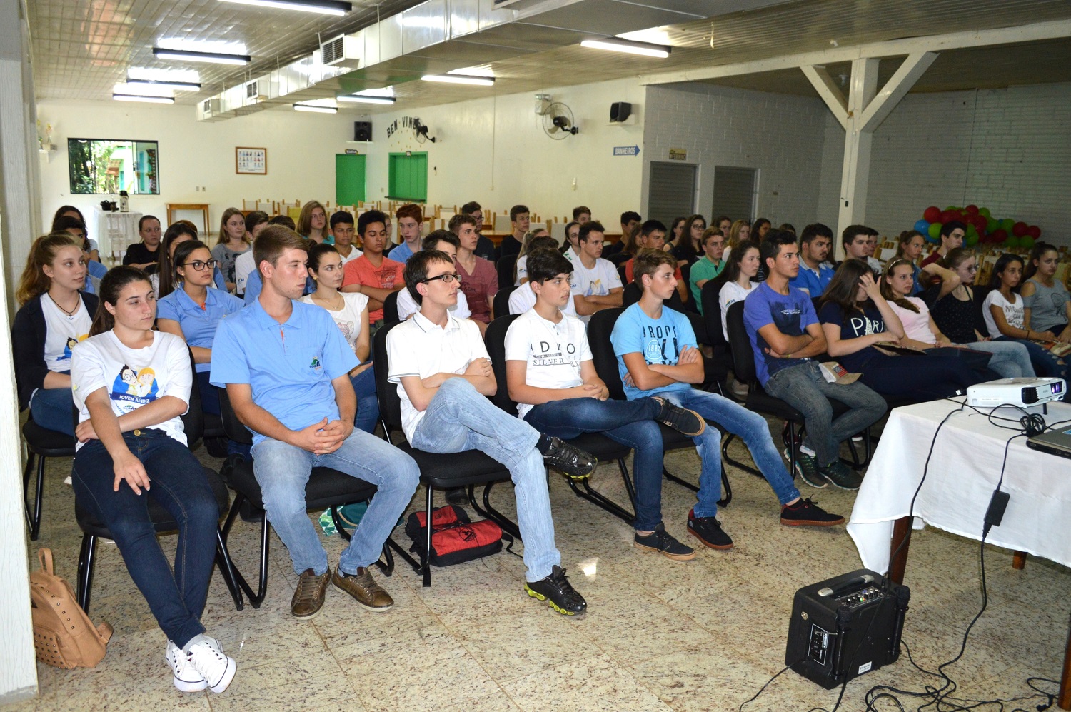 JOVEM APRENDIZ COOPER A1: MAIS DE 50 JOVENS INGRESSAM COMO NOVOS APRENDIZES NA COOPERATIVA