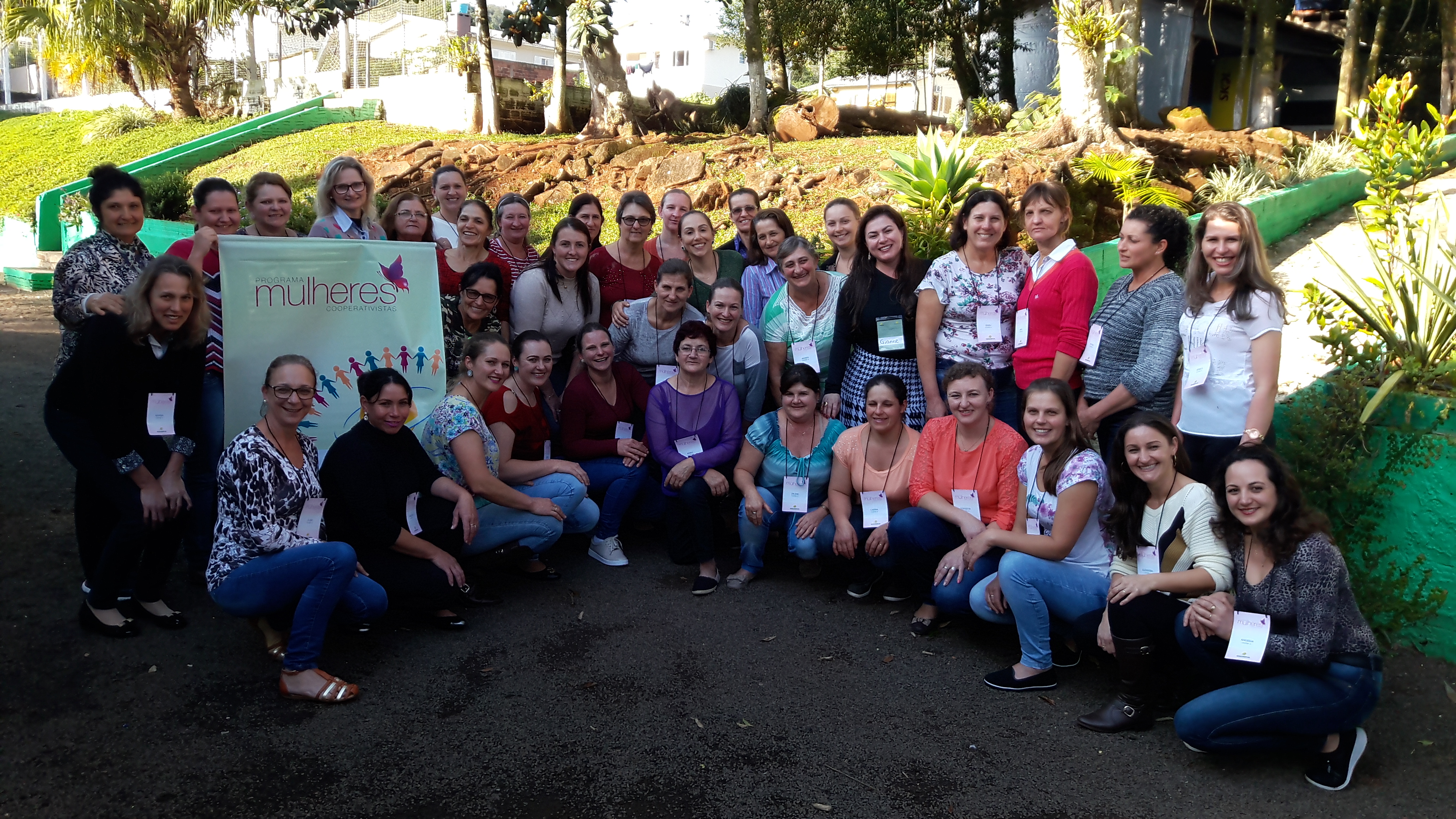 ESPECIALISTAS EM COOPERATIVISMO: Cooper A1 forma 4ª turma do Programa Mulheres Cooperativistas