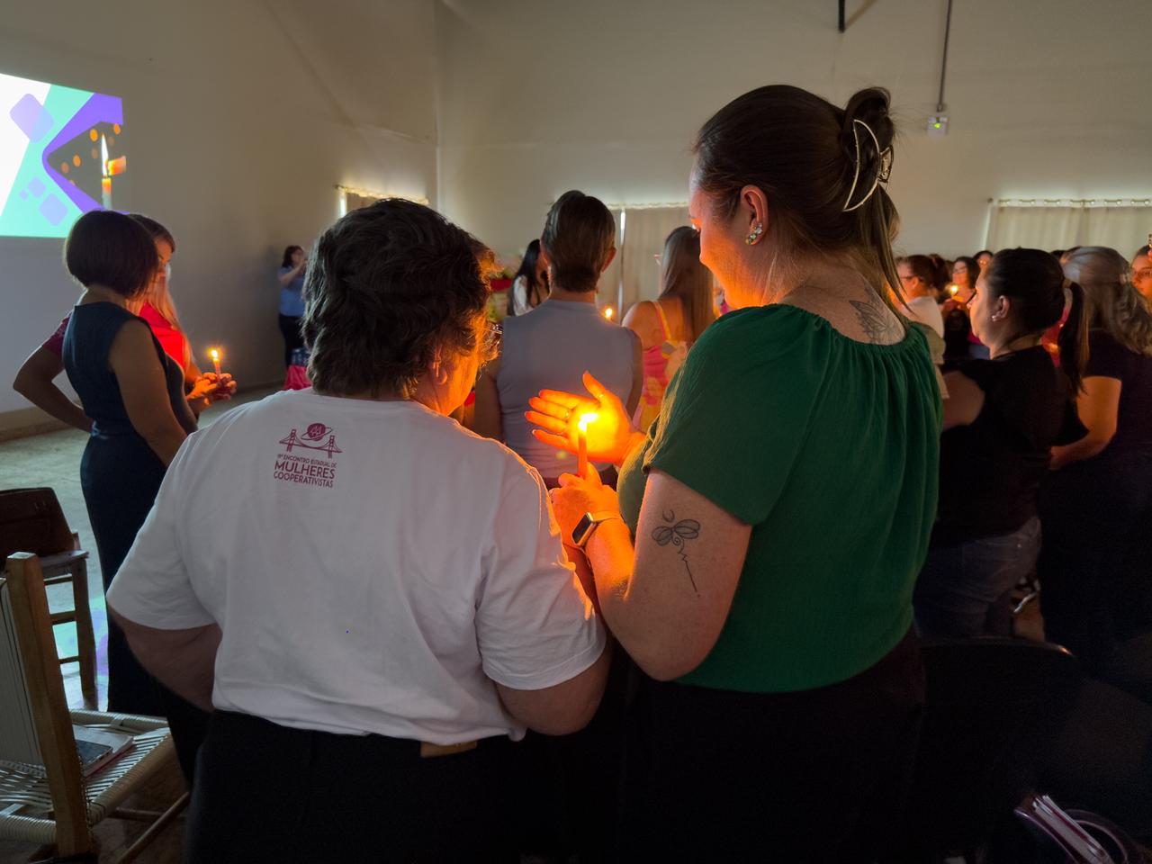 SER LÍDER: Último encontro do ano desperta “A luz que habita em mim” 